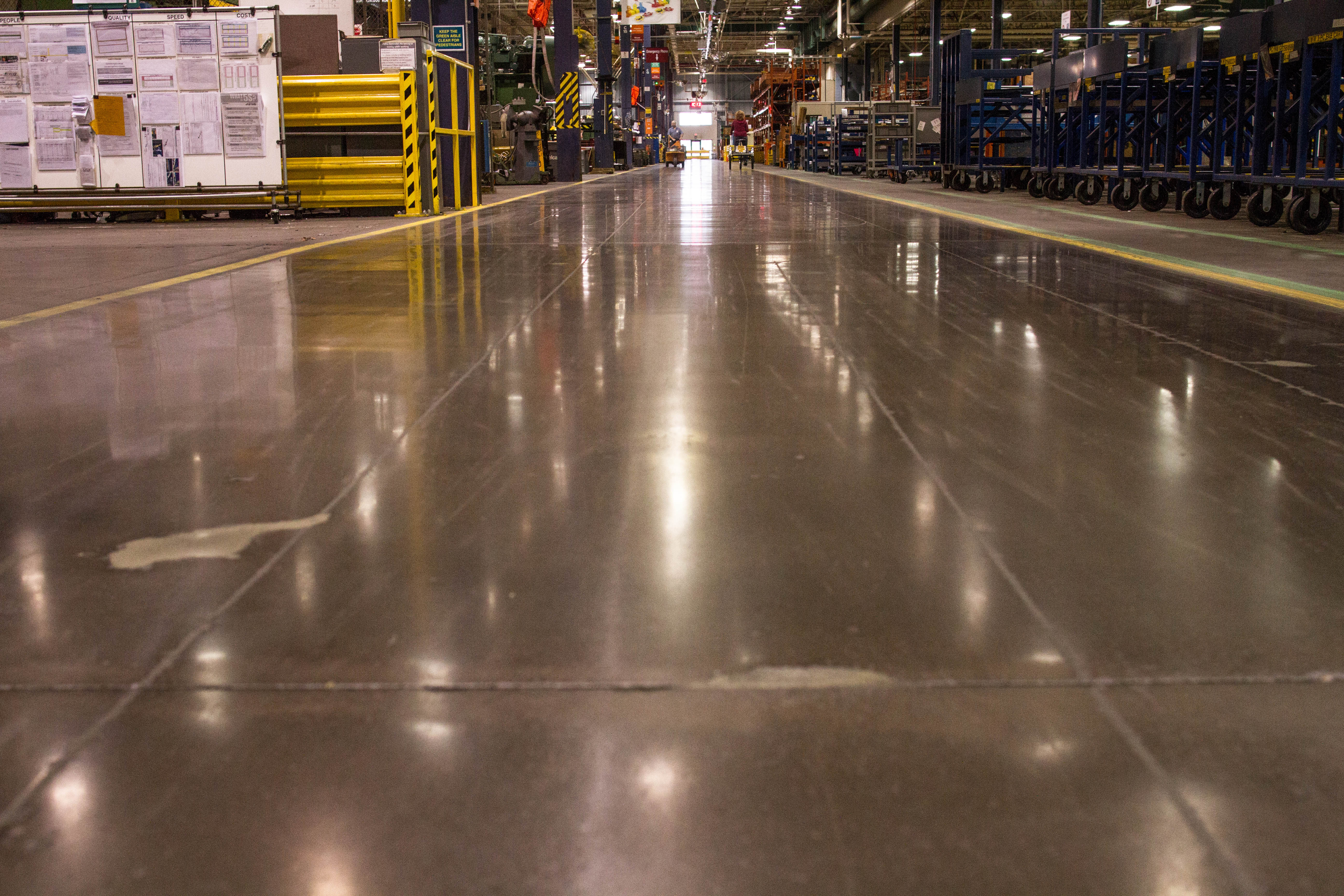 Kent Companies' Metal Shake Floor Ensures Industrial Strength Runyon