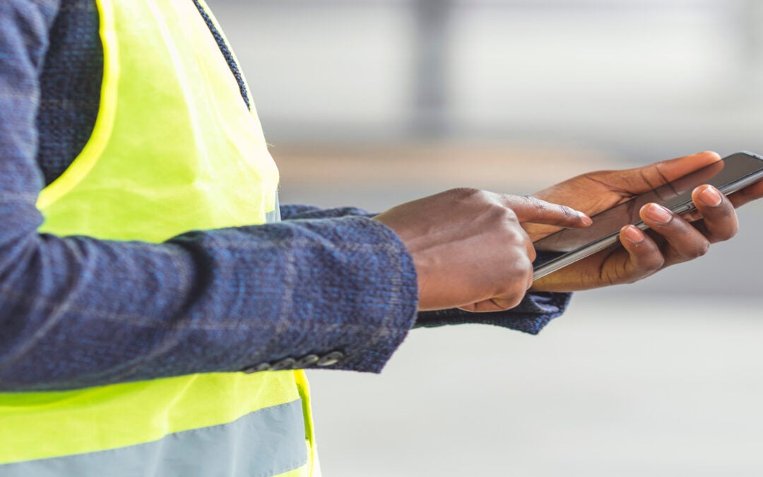 Concrete worker using an app